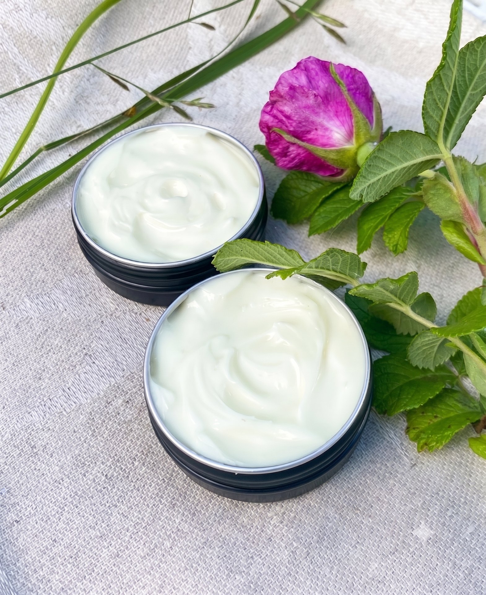 Солнцезащитный крем для лица SPF 15